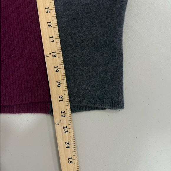 Garnet Hill Women Sweater 100 Recycled Cashmere Size XS City Classic Work - Picture 8 of 8